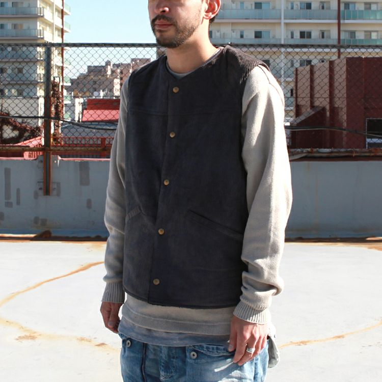 GOWEST BOA RANCH VEST | Brownfloor clothing