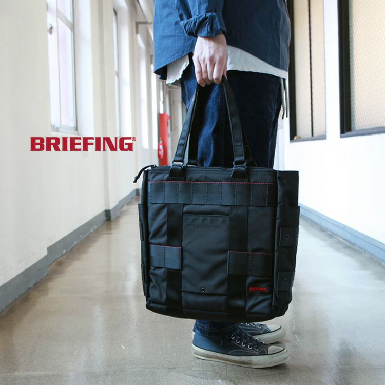 BRIEFING | Brownfloor clothing
