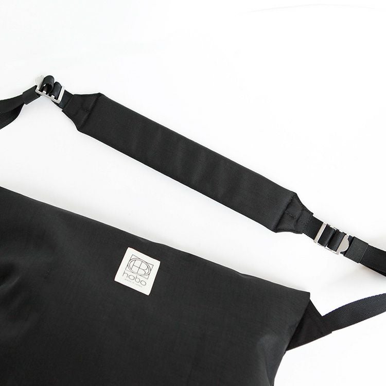 hobo EVERYDAY SHOULDER BAG NYLON OXFORD | Brownfloor clothing