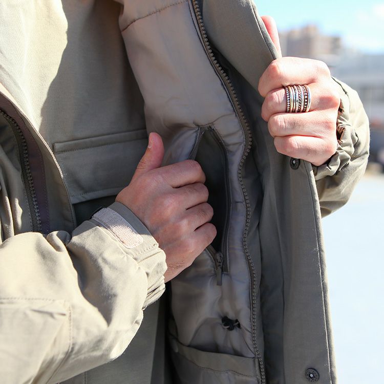 F/CE. Gramicci by F/CE. INSULATION JACKET | Brownfloor clothing