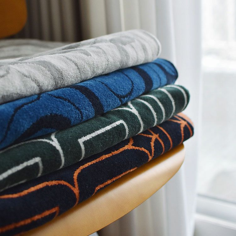 二風谷ワークス アイヌ文様今治タオルブランケット 